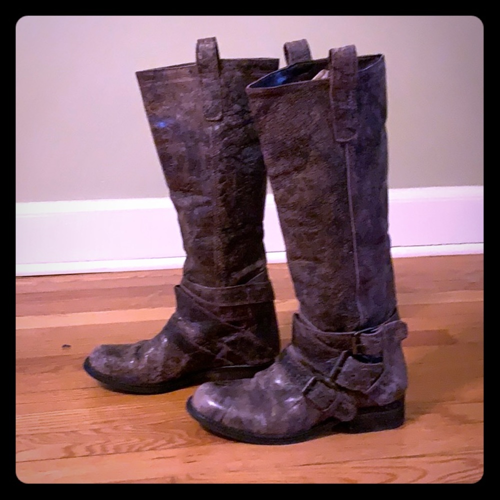 Steve Madden Brodiee tall riding boot